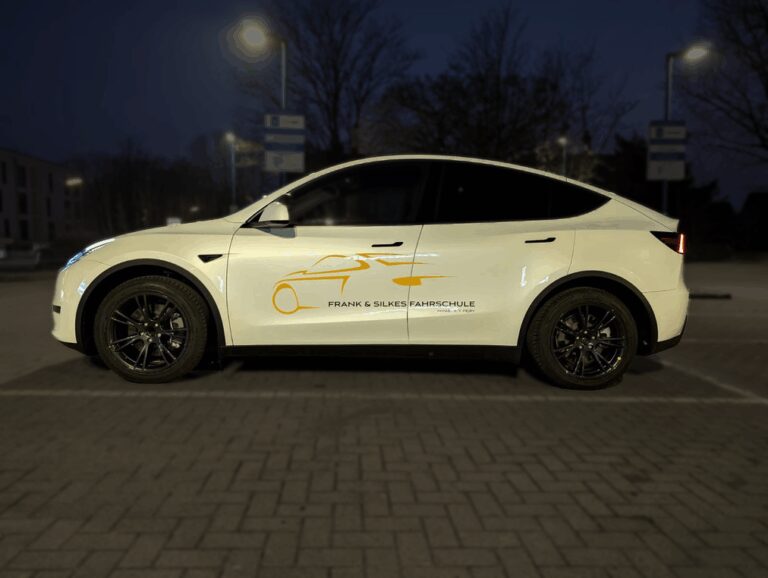 Saadisaad: Klasse B/BE Fahrschulauto (Elektro) – Frank & Silkes Fahrschule Norderstedt